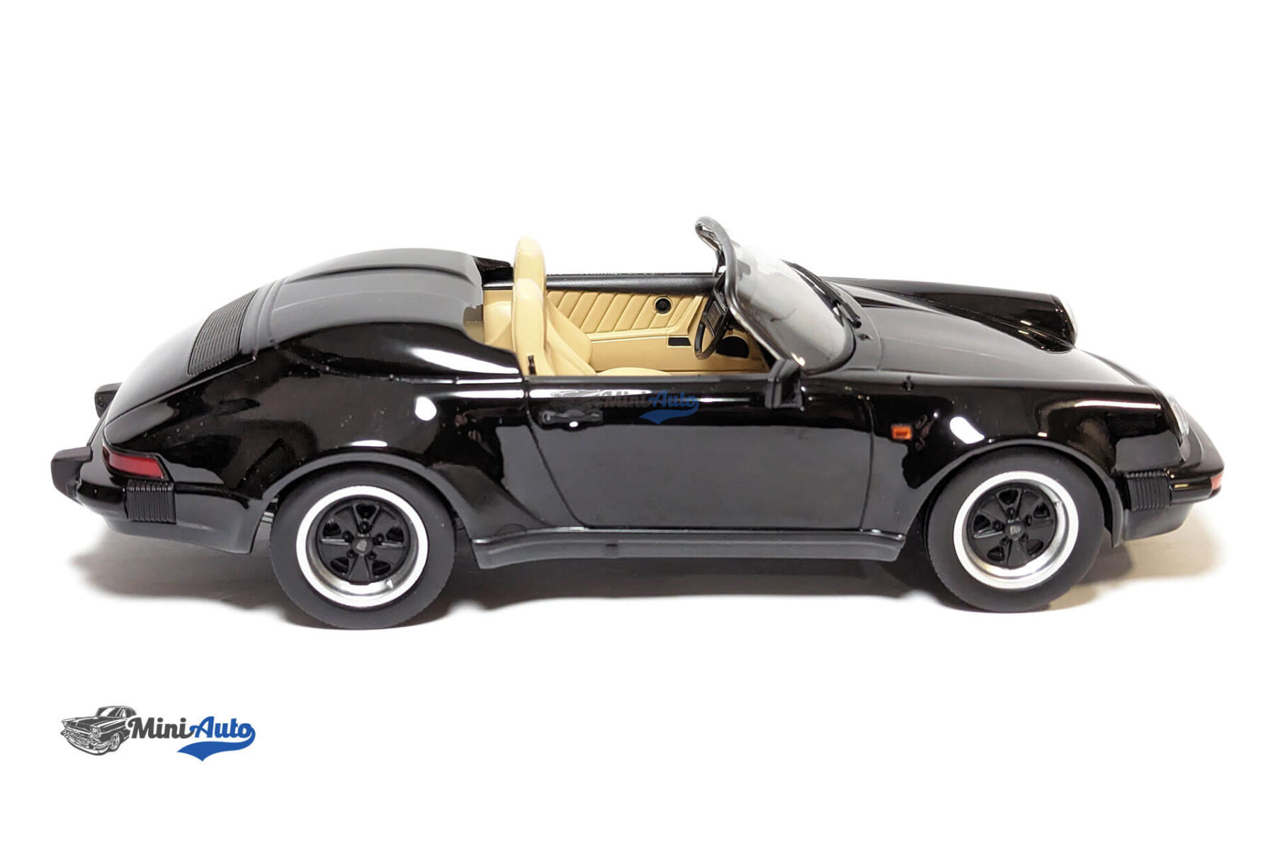 Porsche 911 Speedster - Black - Image 3