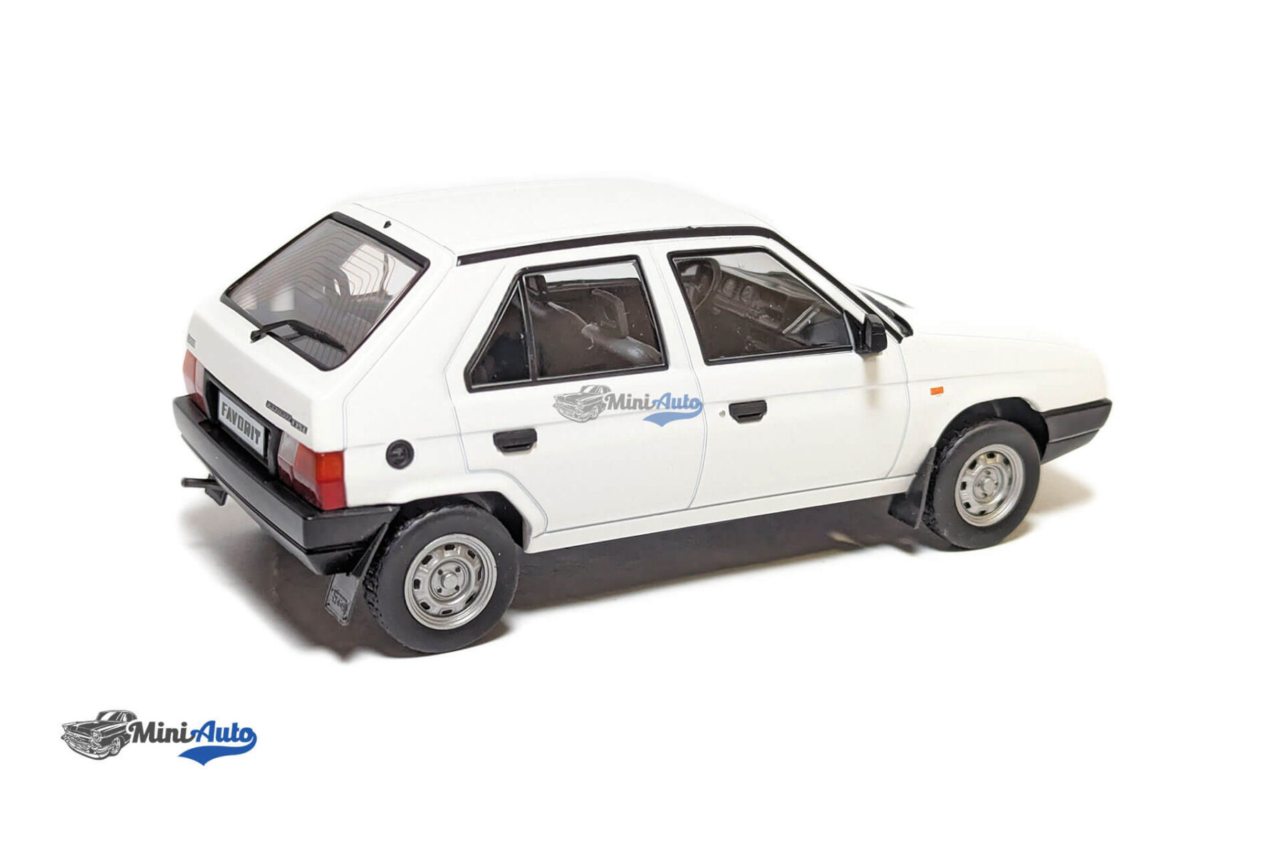 Skoda Favorit - 1989 - White - Image 7
