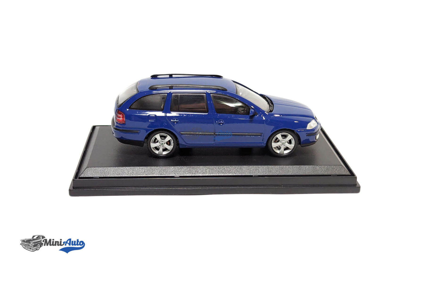 Skoda Octavia Wagon - 2004 - Blue - Image 3