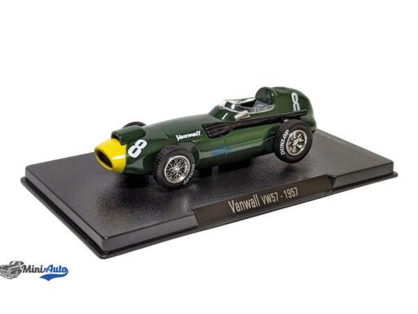 Vanwall VW57 No.8 Formel 1 S. Moss - 1957 - Green