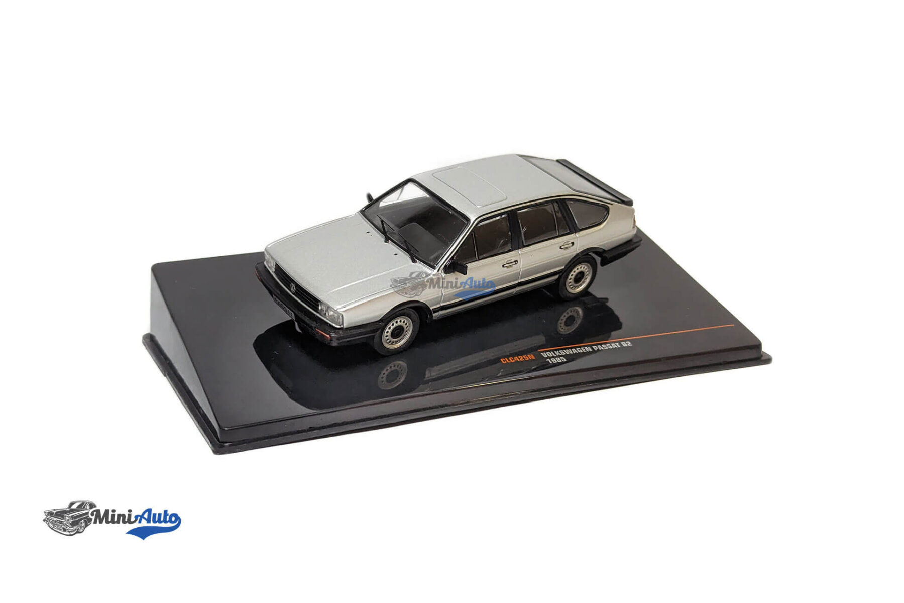 Volkswagen Passat B2 - 1985 - Silver - Image 4