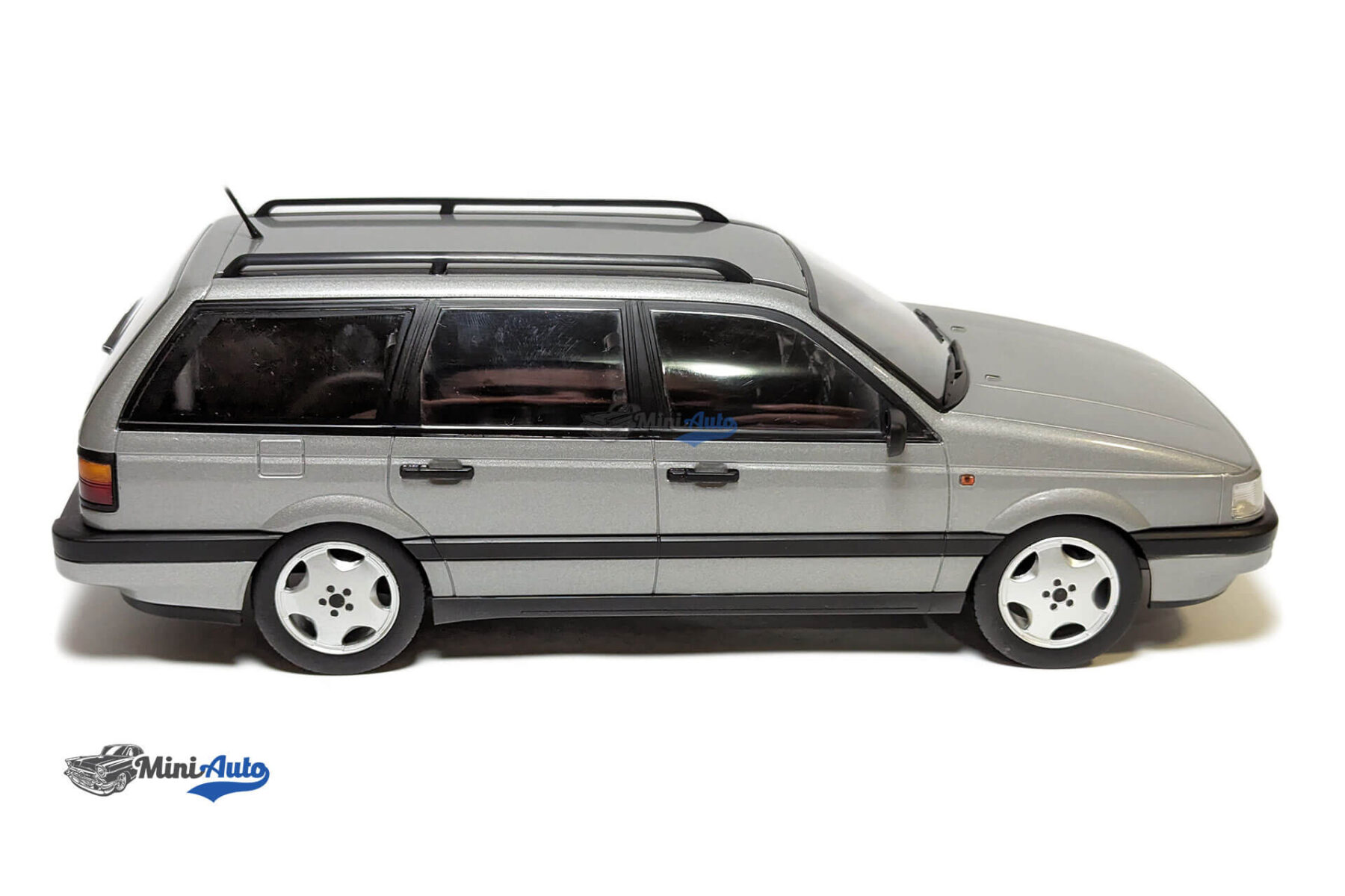 Volkswagen Passat B3 VR6 - 1988 - Grey - Image 3