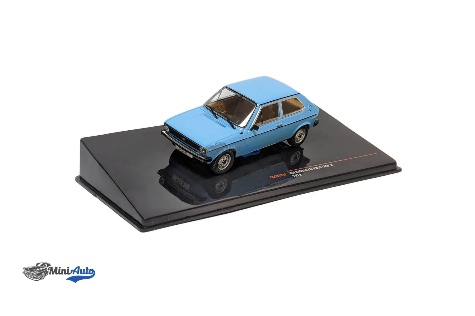 Volkswagen-Polo-I---1975---Light-Blue_1 Volkswagen Polo I - 1975 - Light Blue - Image 1