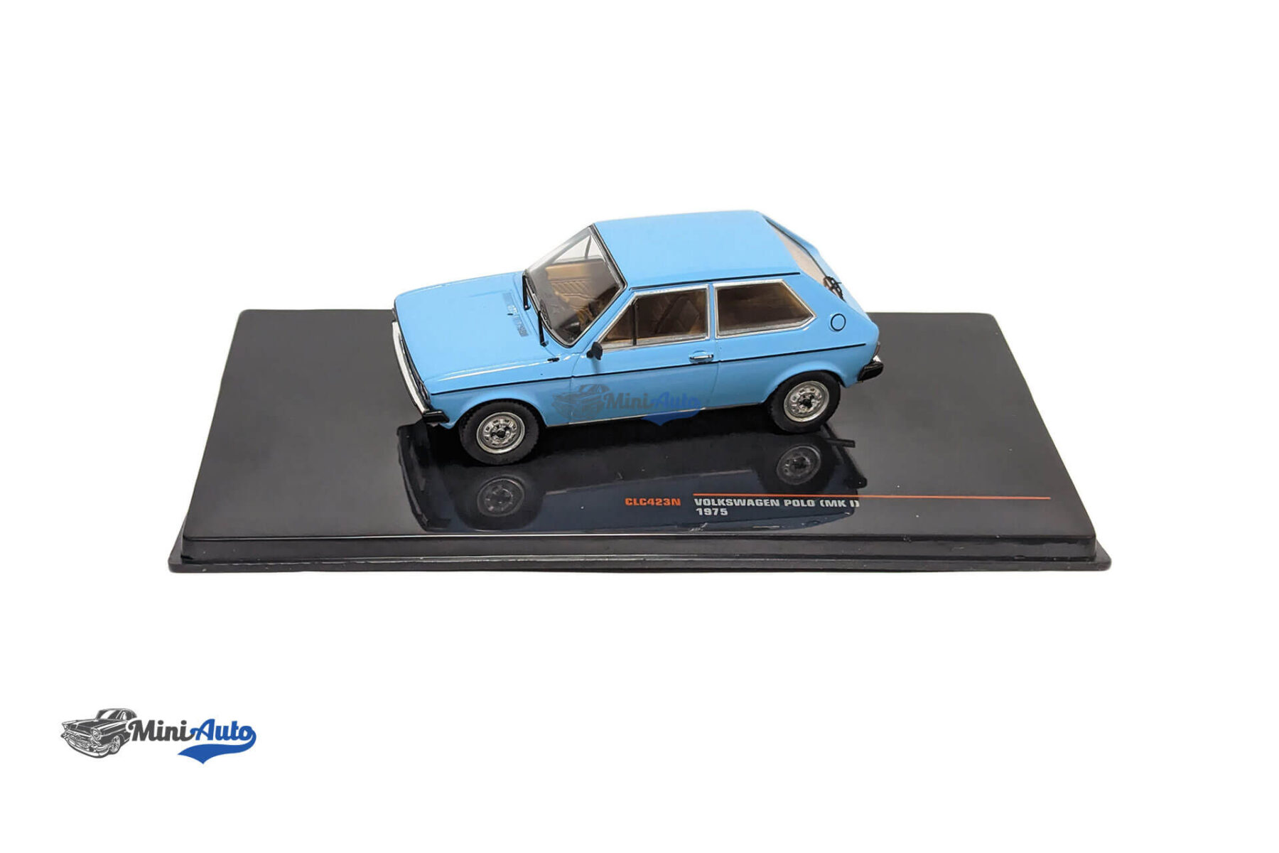 Volkswagen-Polo-I---1975---Light-Blue_4 Volkswagen Polo I - 1975 - Light Blue - Image 2