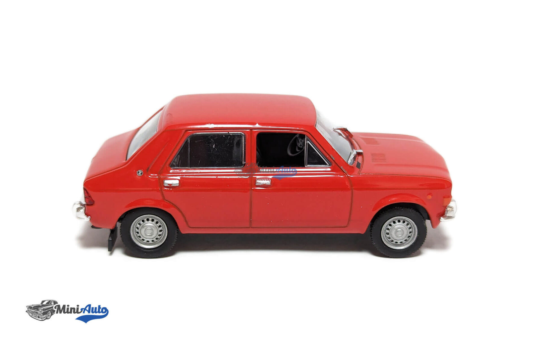 Zastava 1100 - 1977 - Red - Image 3