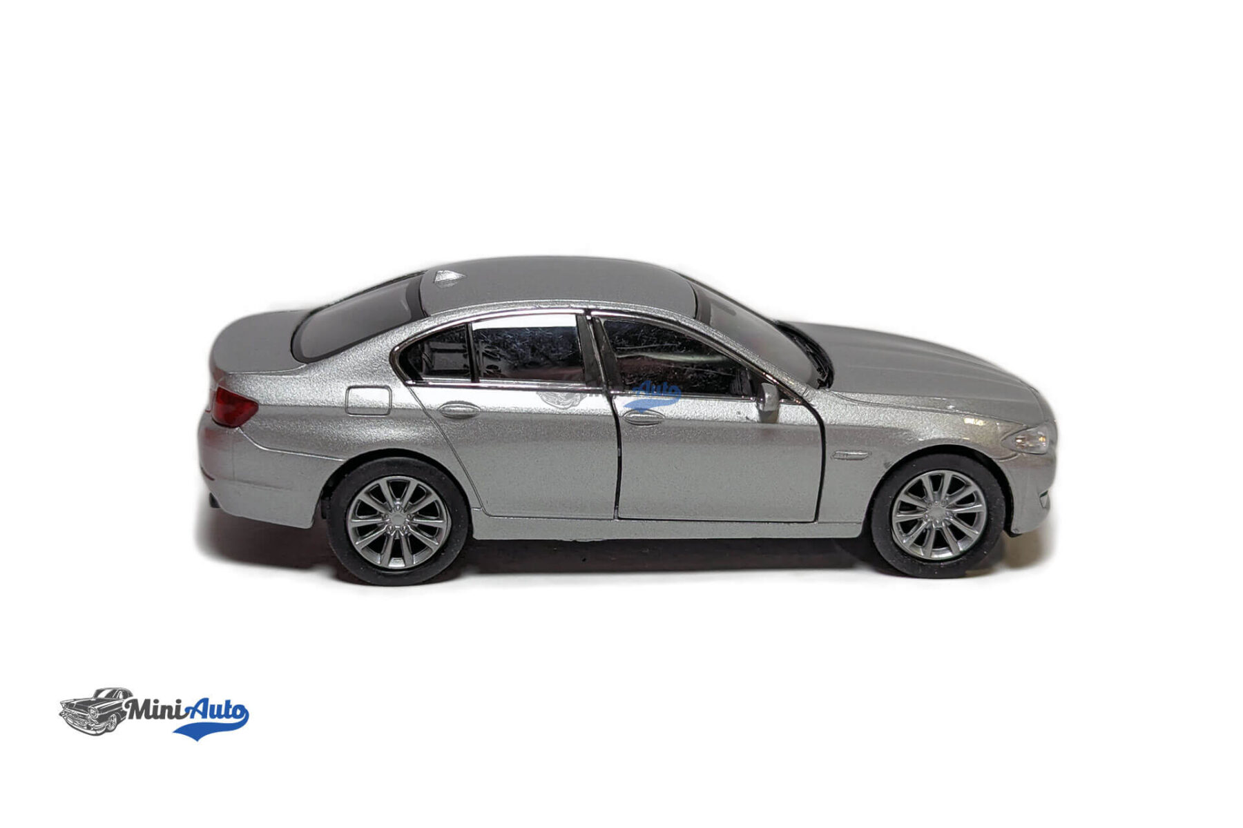 BMW 535i - 2010 - Silver (1:34) - Image 10