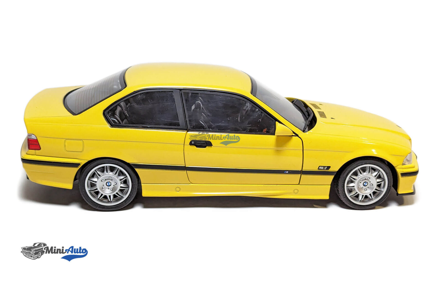 BMW M3 Coupe (E36) Dakar - 1994 - Yellow - Image 11