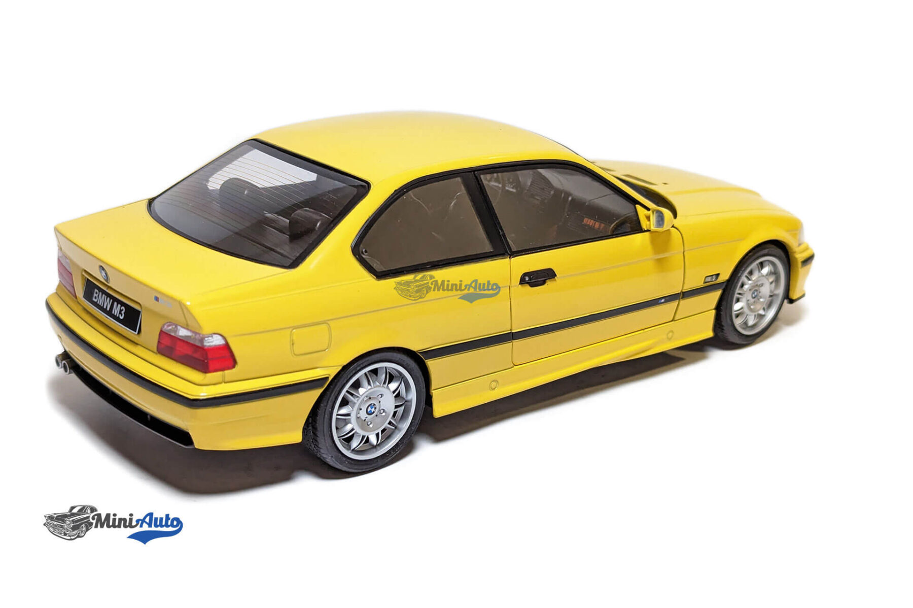 BMW M3 Coupe (E36) Dakar - 1994 - Yellow - Image 8