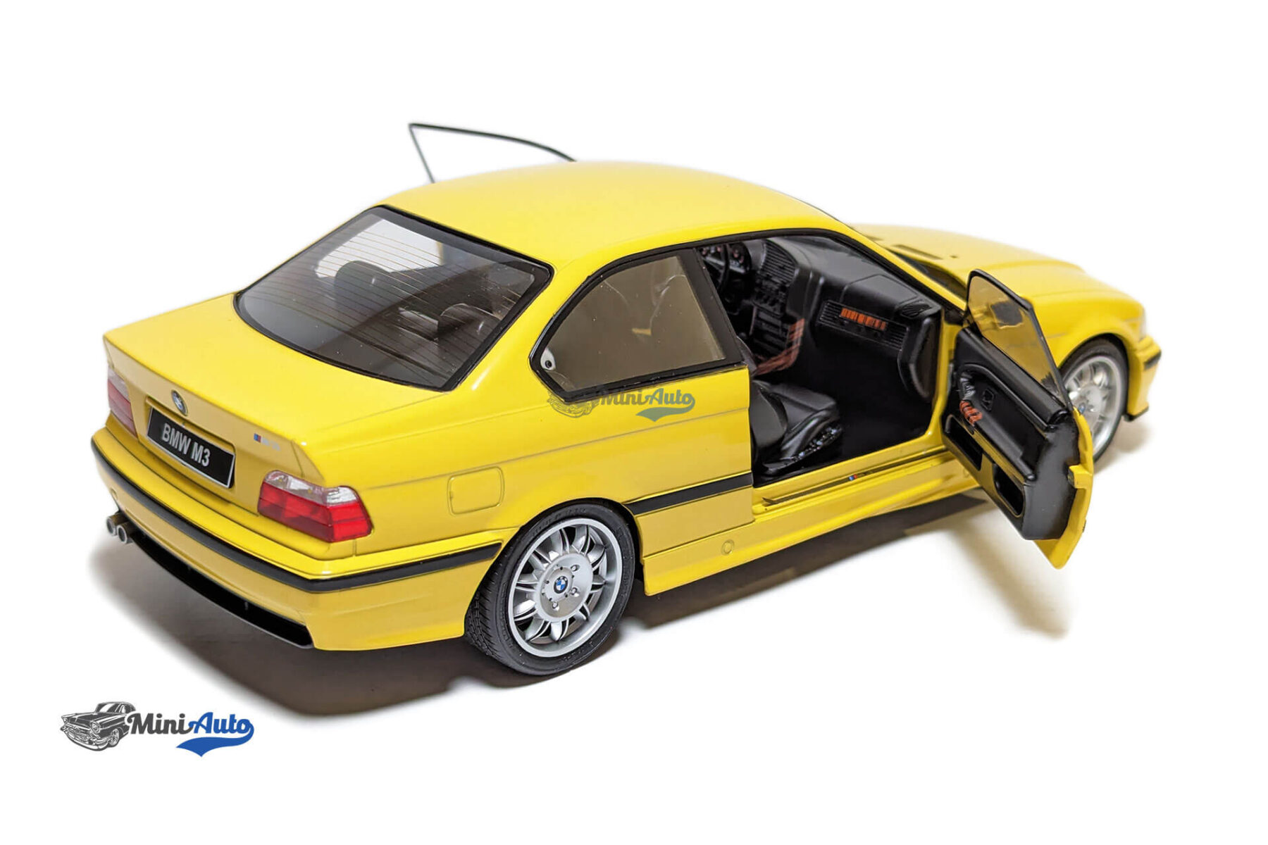BMW M3 Coupe (E36) Dakar - 1994 - Yellow - Image 4