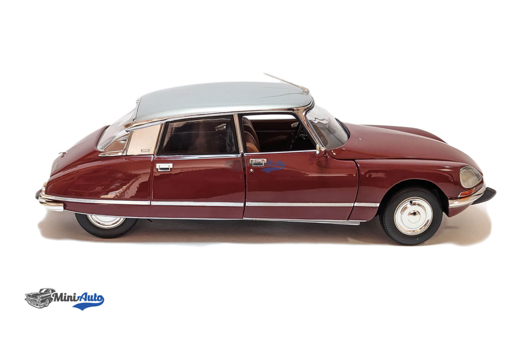 Citroen DS 23 Pallas - 1972 – Grenade Red - Image 8