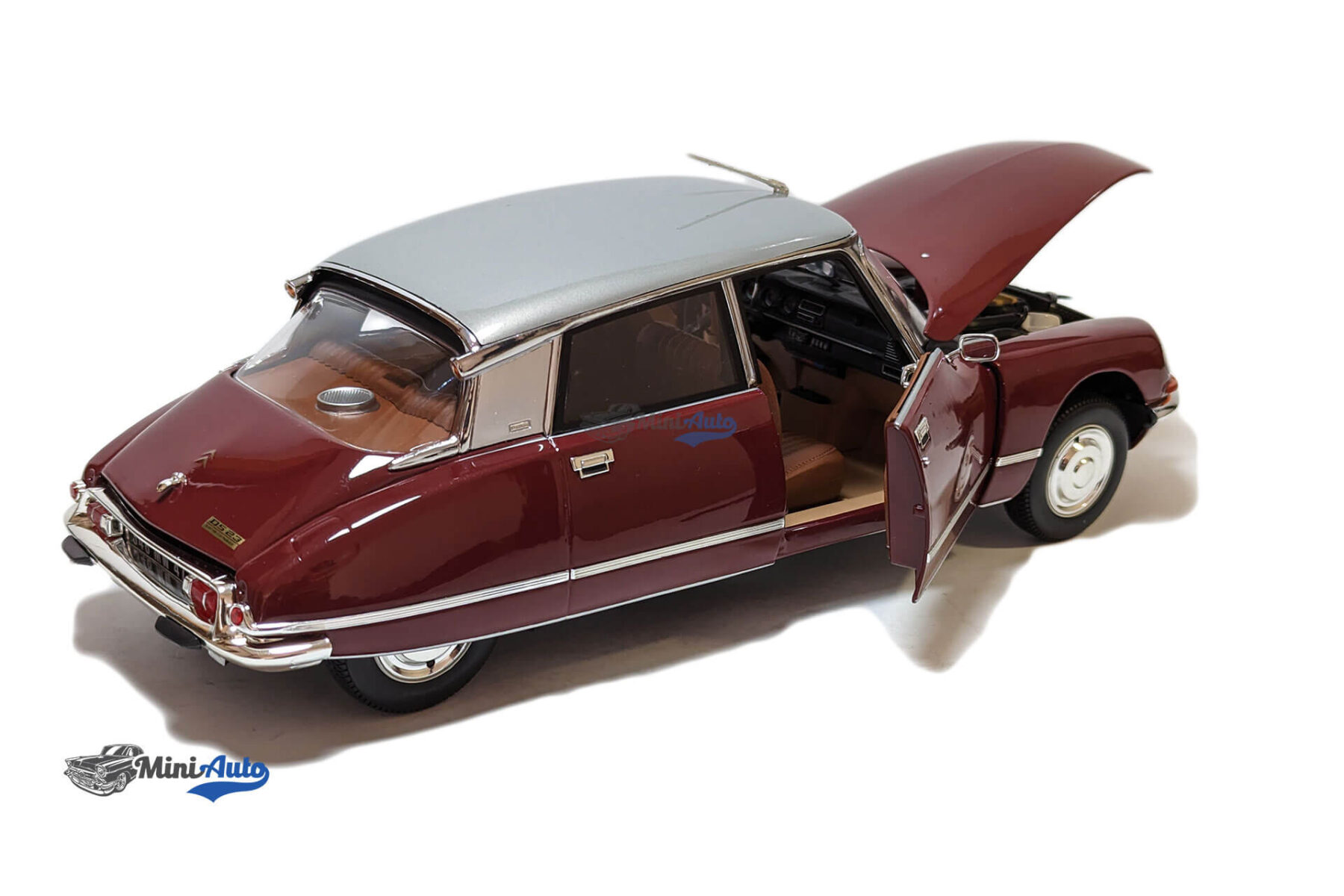 Citroen DS 23 Pallas - 1972 – Grenade Red - Image 4
