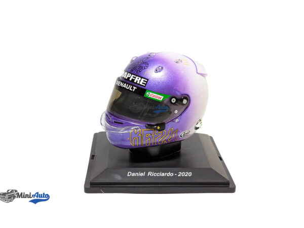 Daniel Ricciardo #3 Renault DP World Formula 1 1:5 - 2020