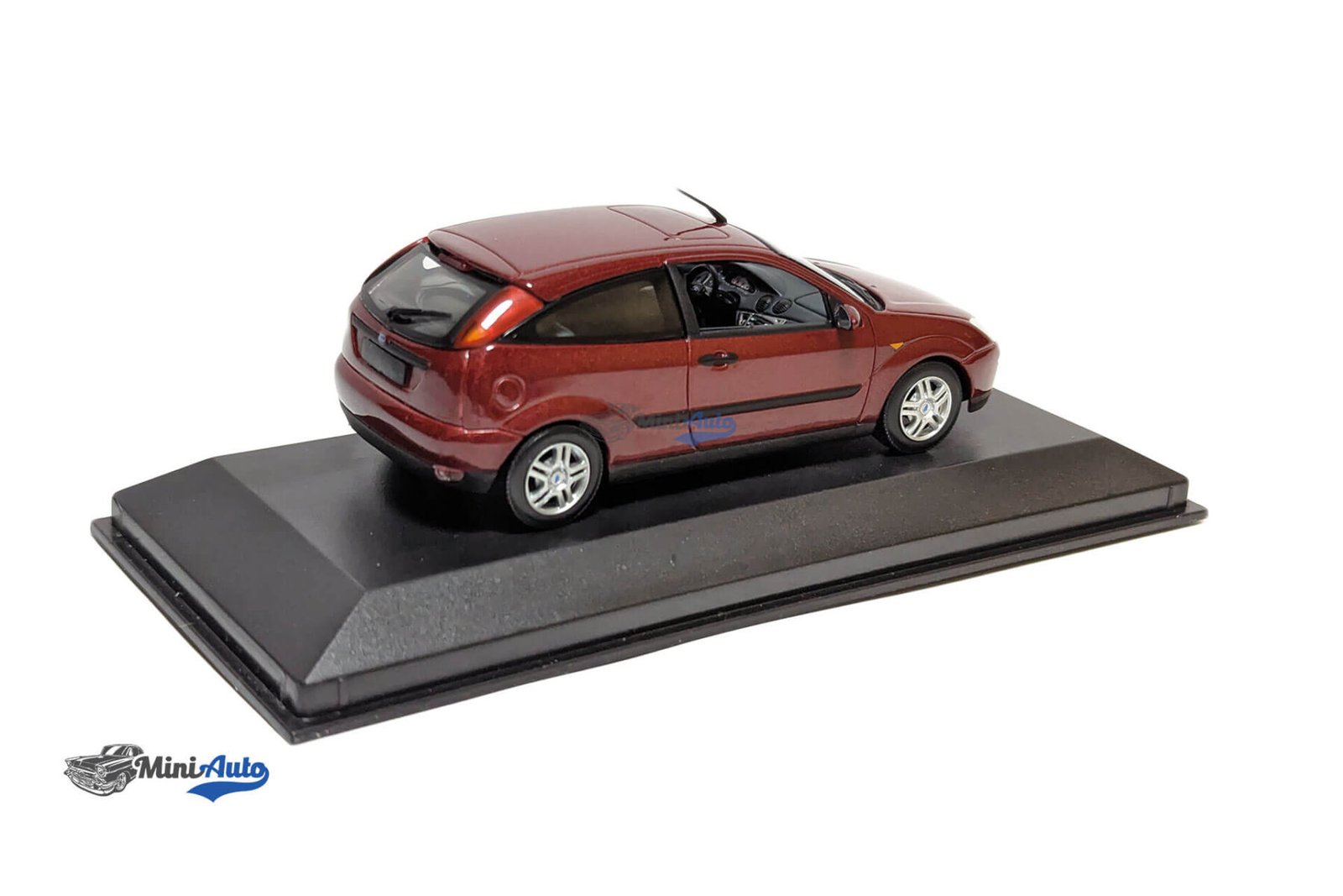 Ford Focus 3-door - 2001 - Red - Image 7