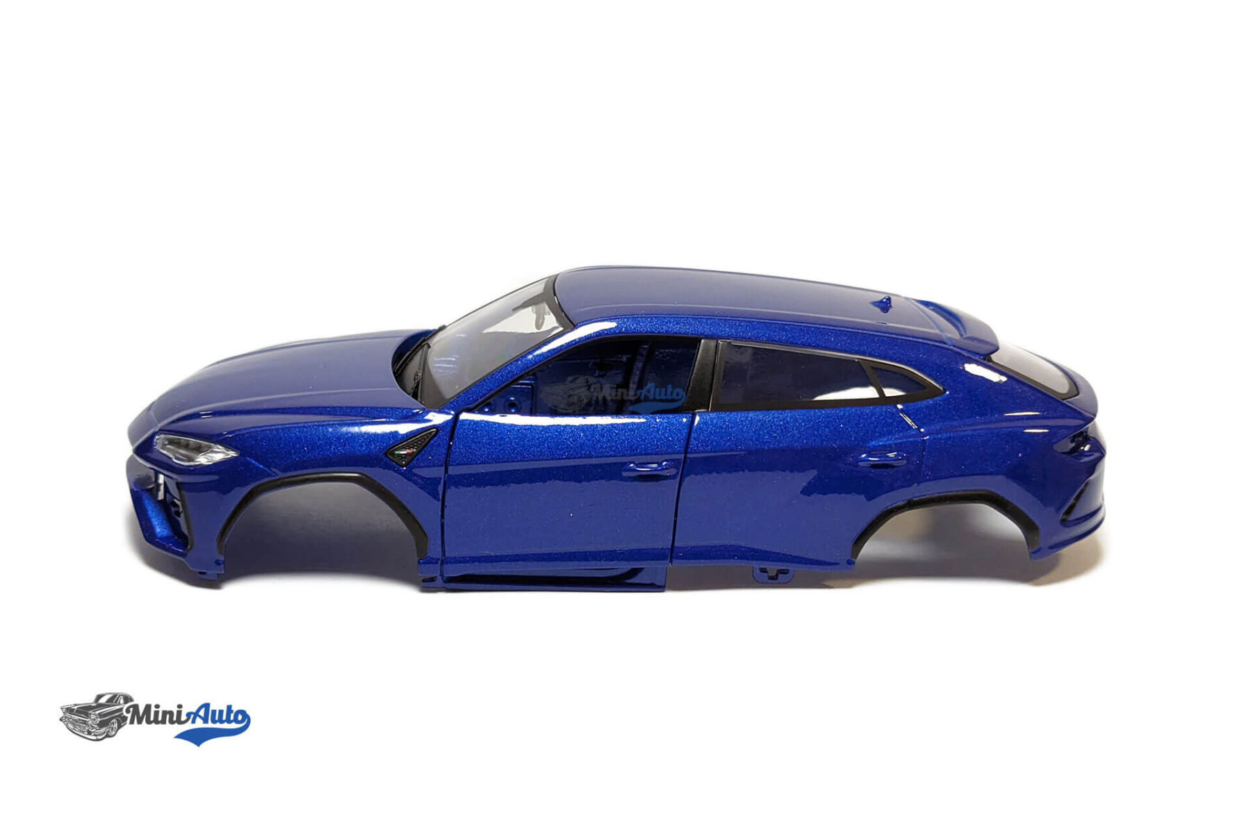 Lamborghini Urus (Metal modelkit) - 2018 - Blue - Image 4