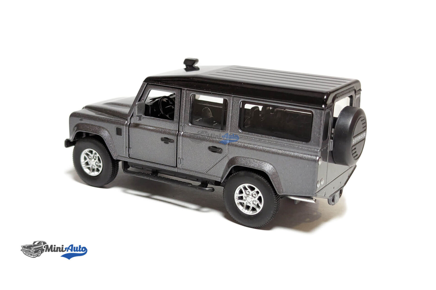 Land Rover Defender - 2012 - Grey (1:36) - Image 9