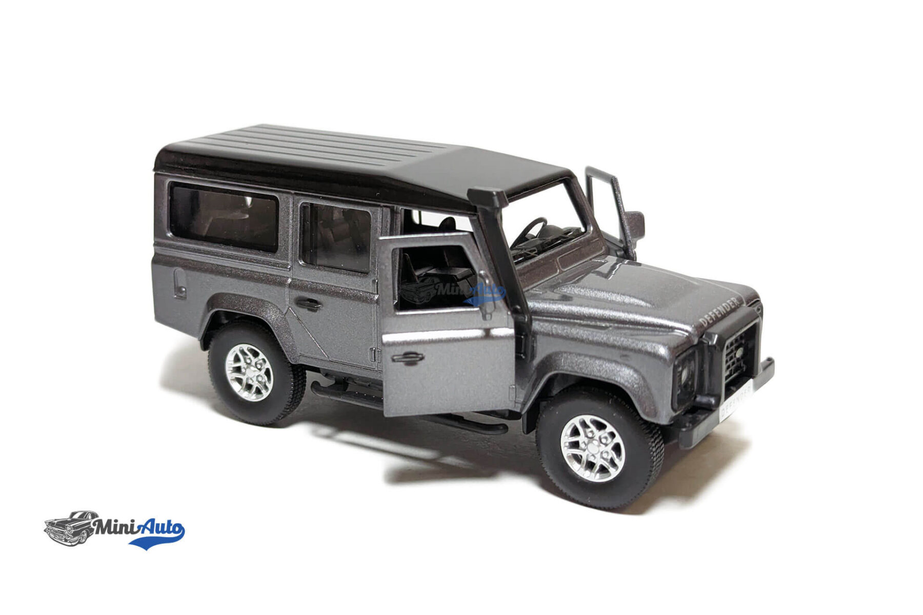 Land Rover Defender - 2012 - Grey (1:36) - Image 3