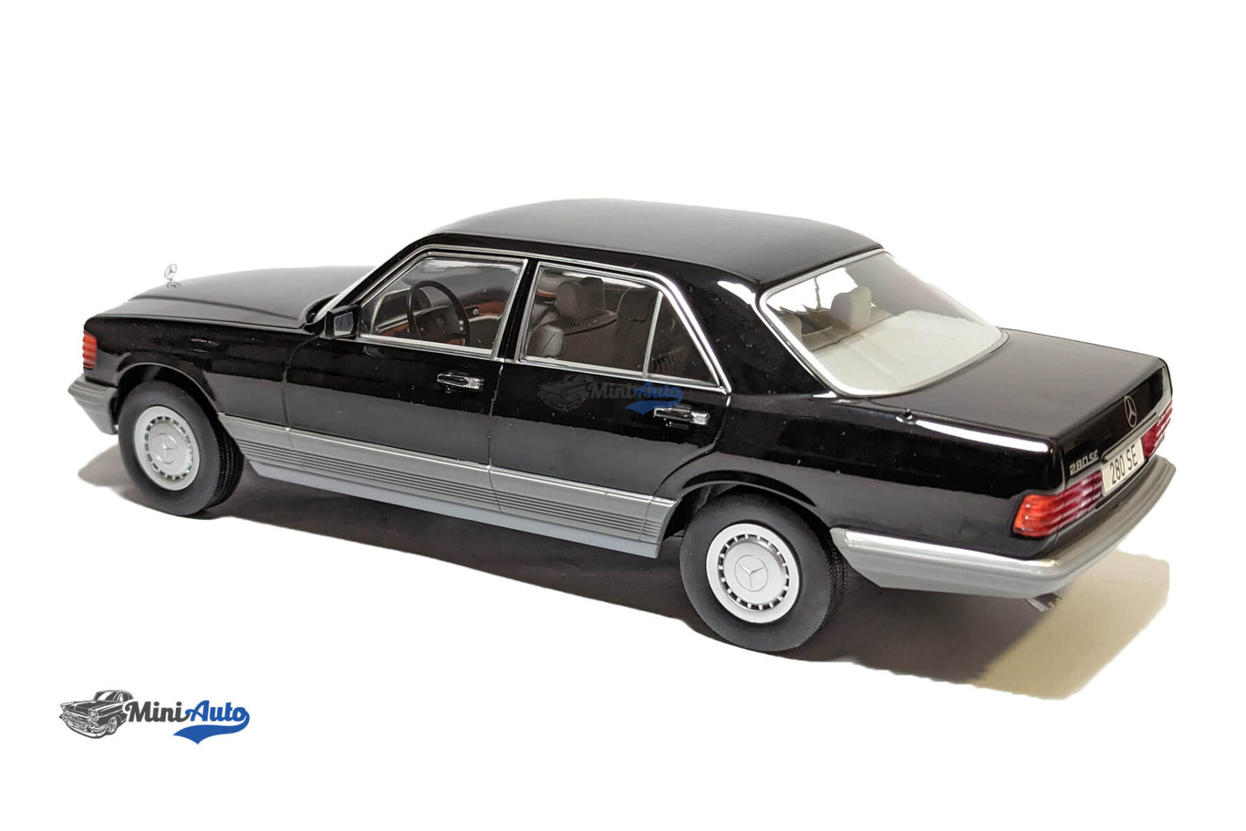 Mercedes S-Class (W126) - 1979 - Black - Image 6