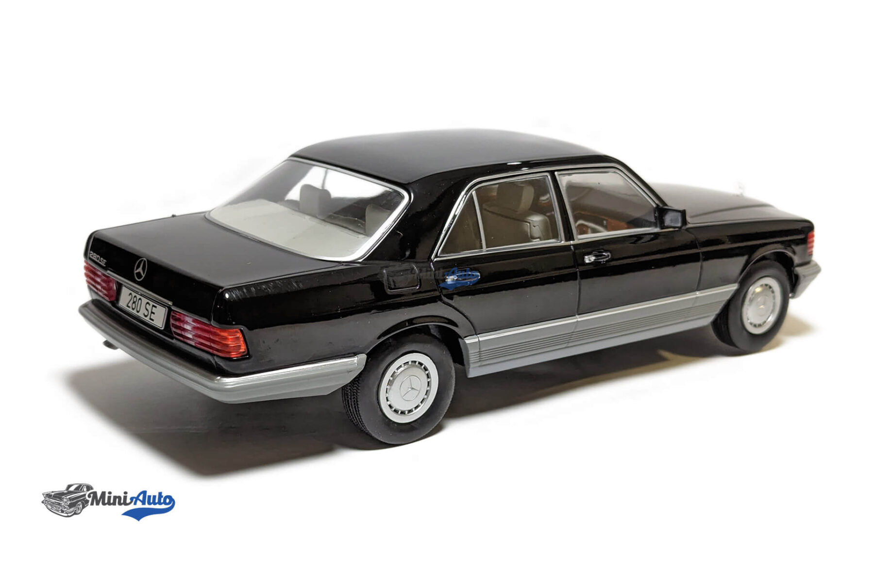 Mercedes S-Class (W126) - 1979 - Black - Image 7