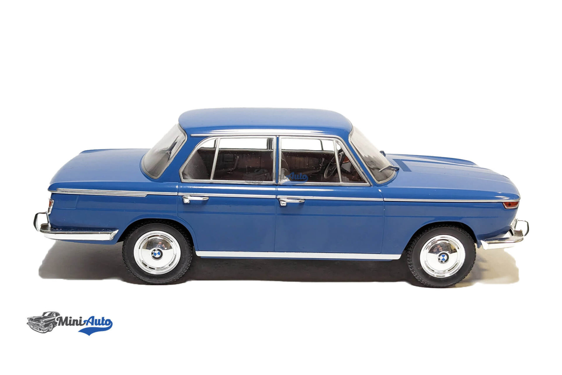 BMW 2000 (Type 121) - 1966 - Blue - Image 3
