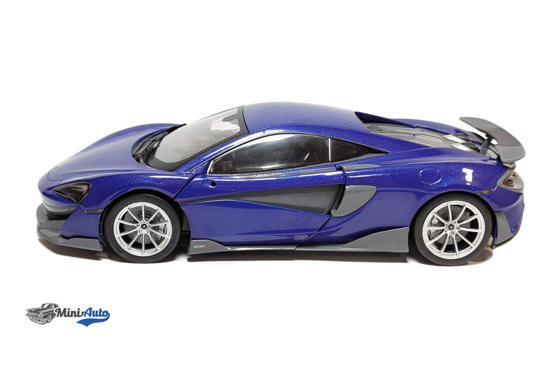 McLaren 600LT Coupe - 2018 - Purple - Image 2