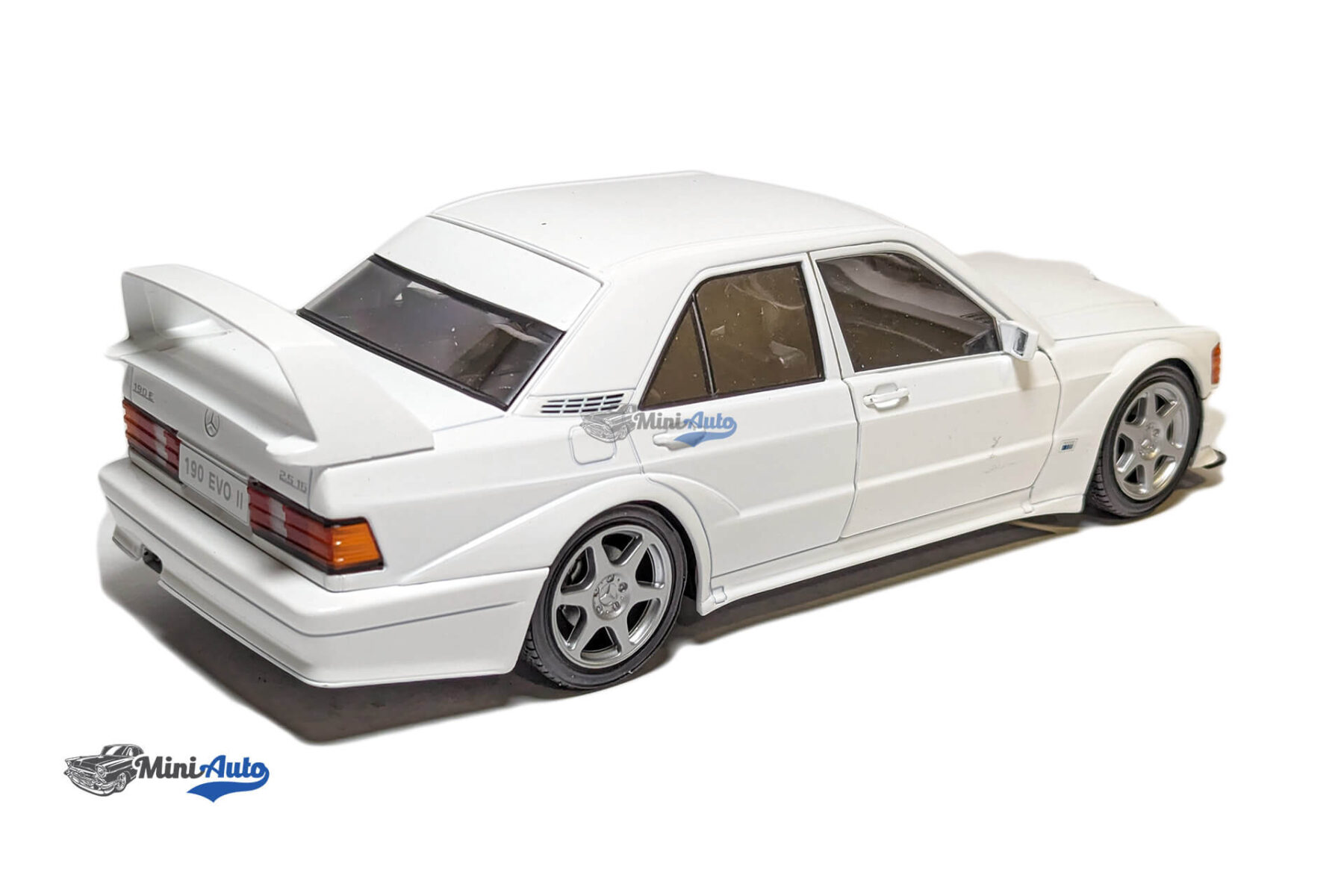 Mercedes-Benz 190E Evo 2 – 1990 – White - Image 8