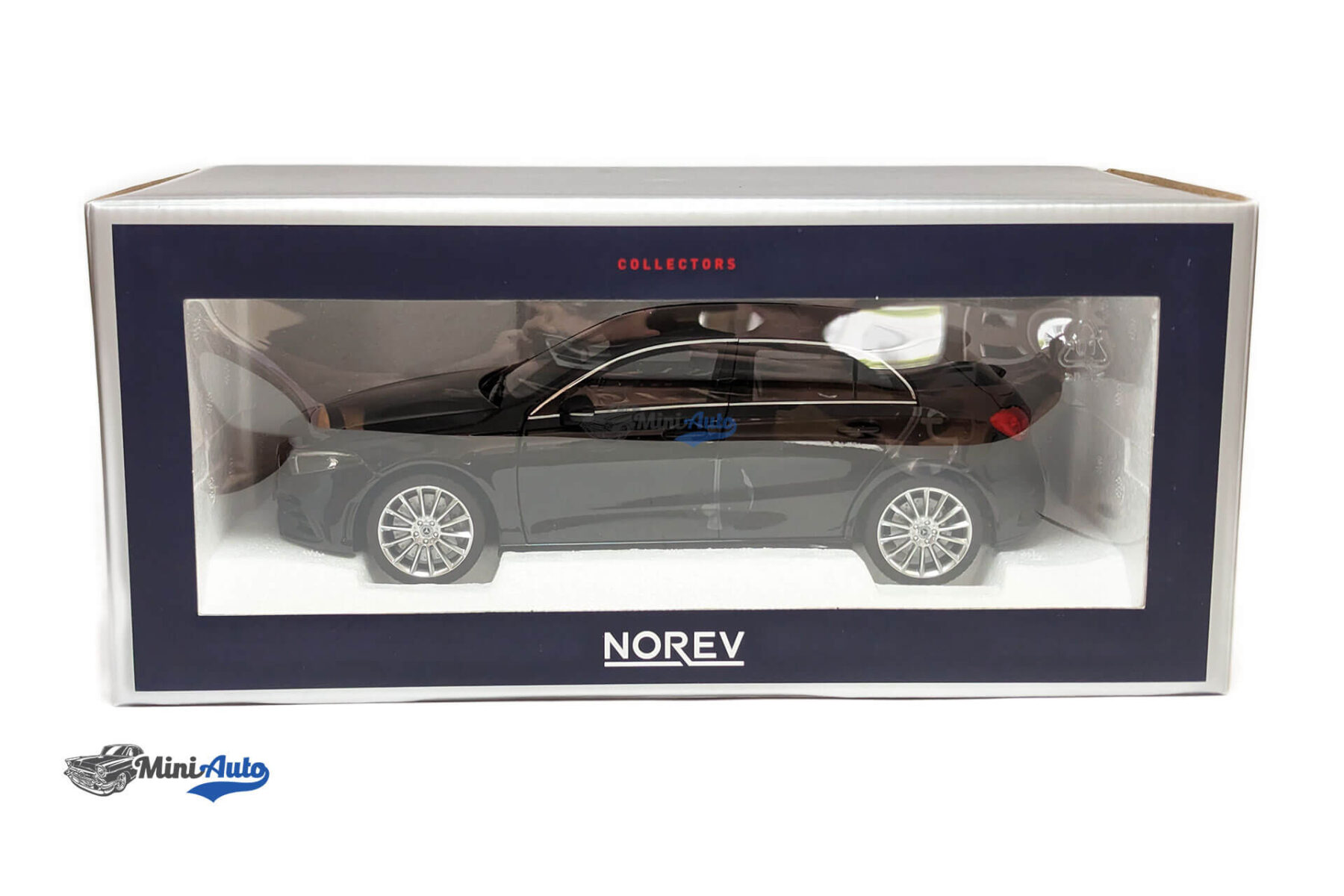 Mercedes-Benz A-Class - 2018 - Black - Image 12