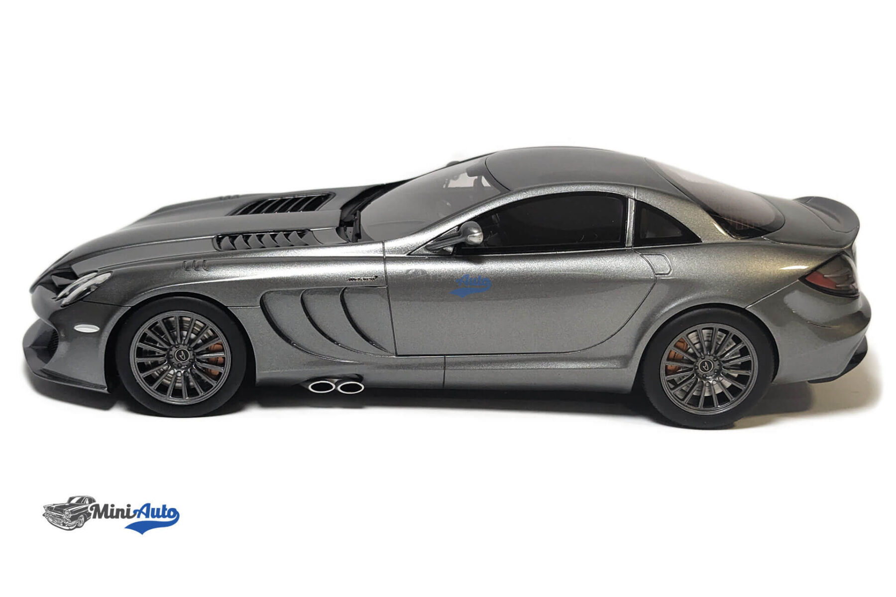 Mercedes-Benz SLR MSO Edition - 2010 - Grey - Image 2