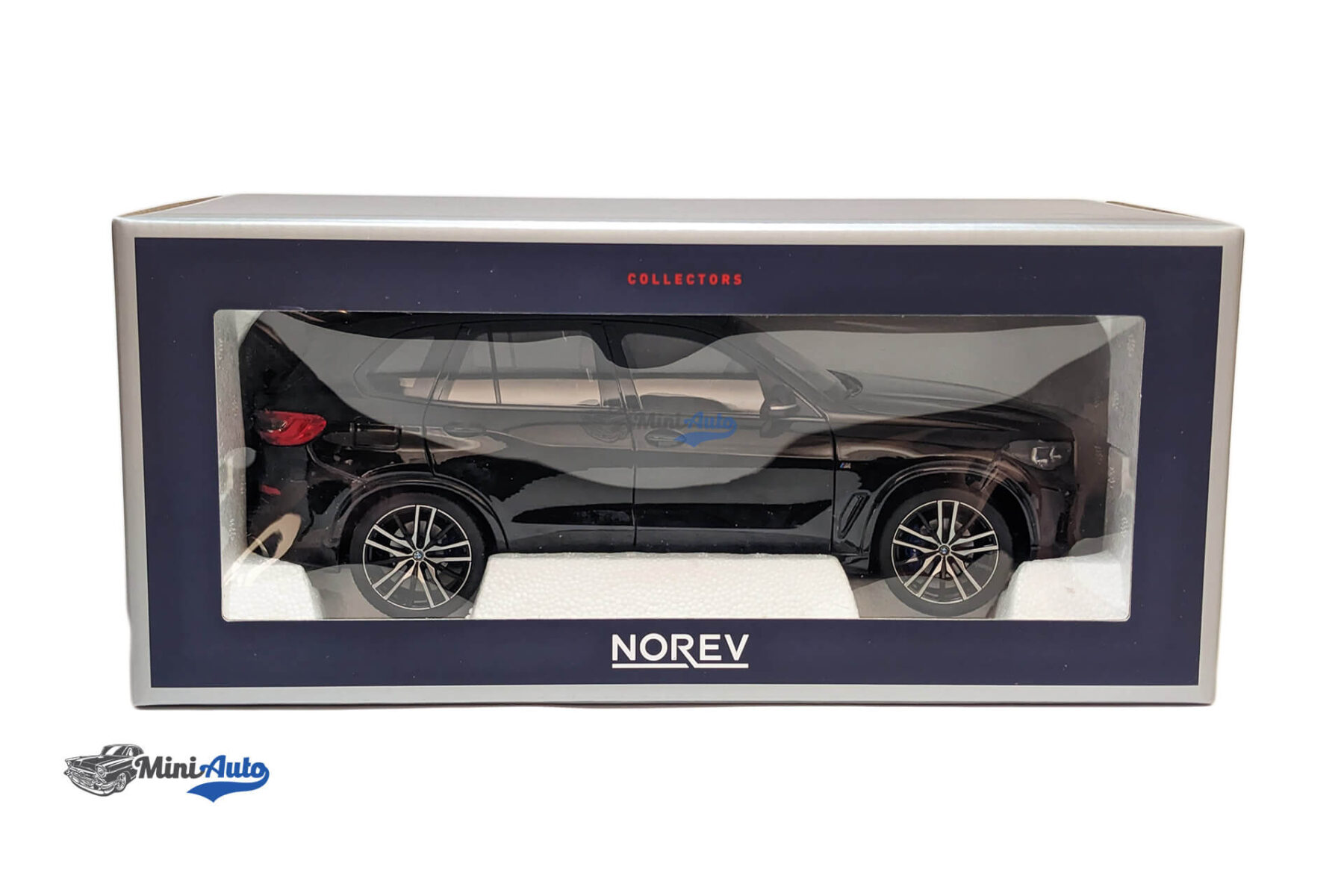 BMW X5 - 2019 - Black - Image 12