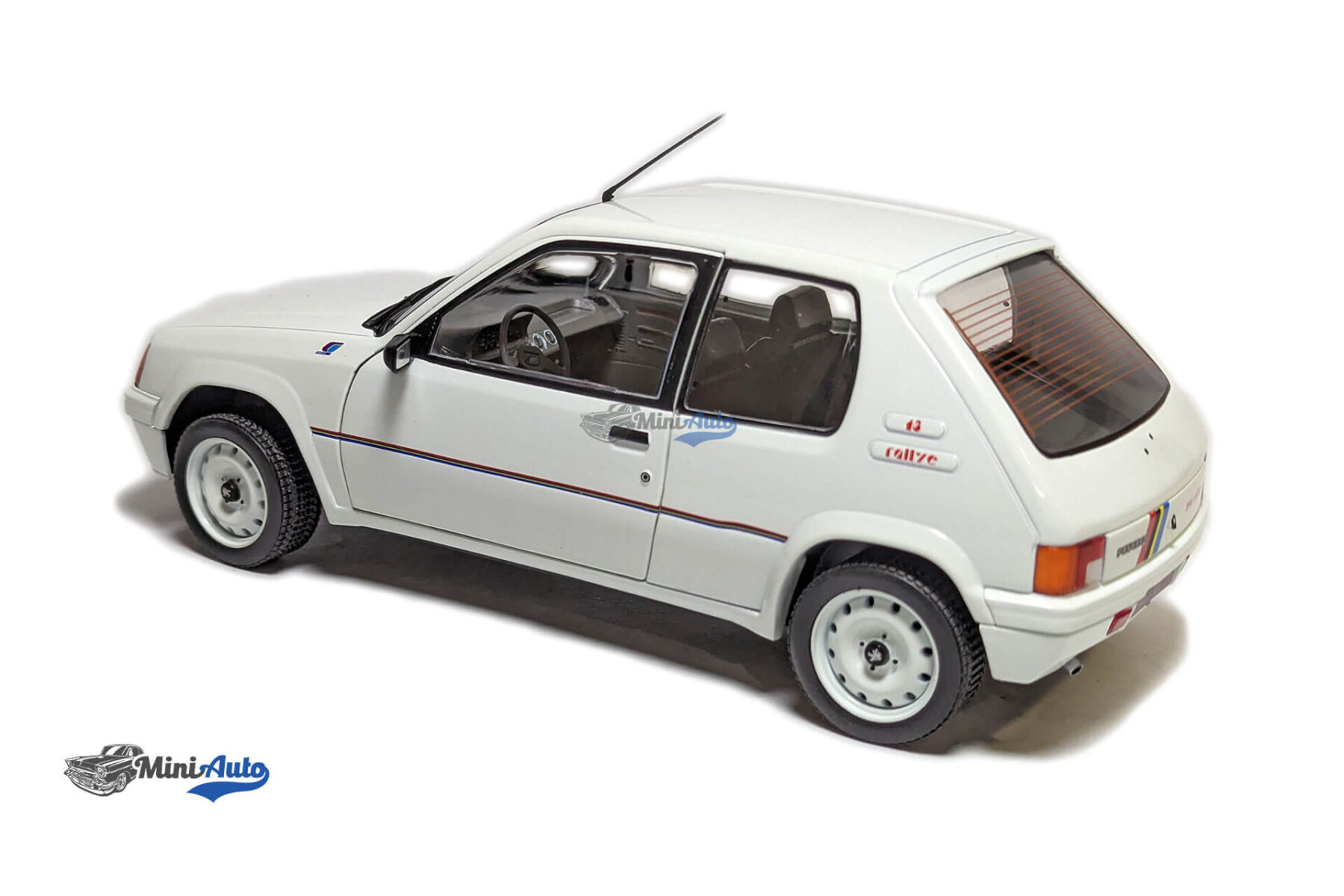 Peugeot 205 Rallye 1.9L MK1 - 1988 - White - Image 10