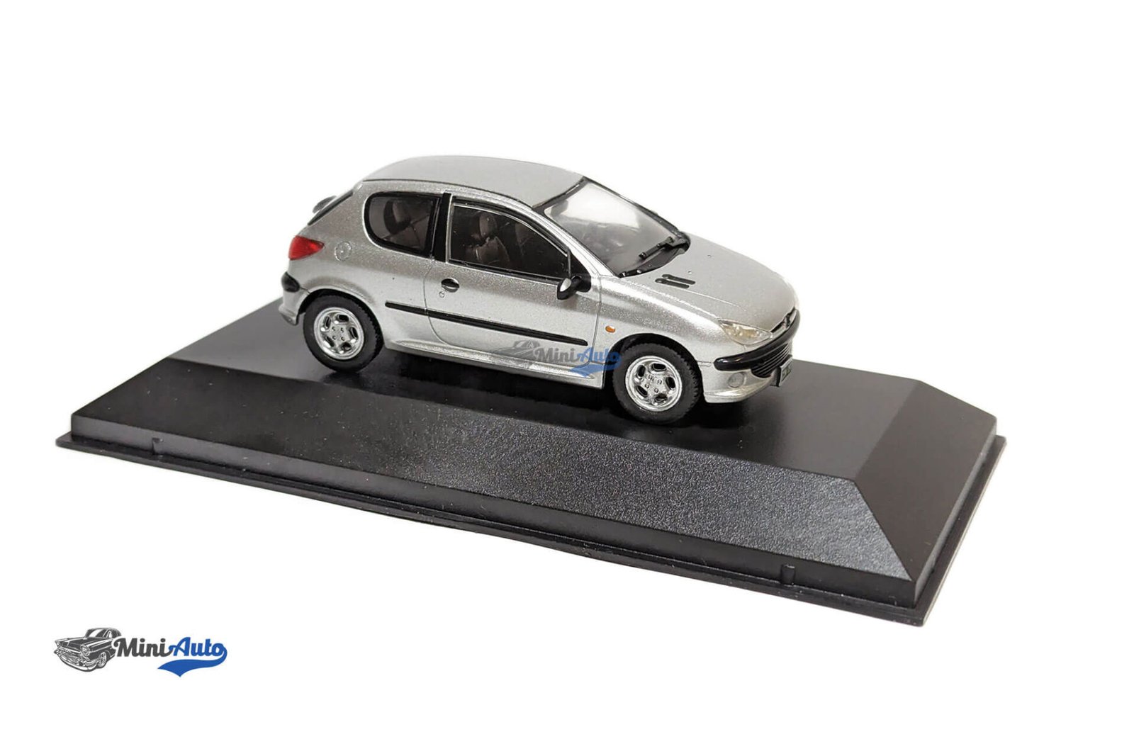 Peugeot 206 - 1999 - Silver - Image 5