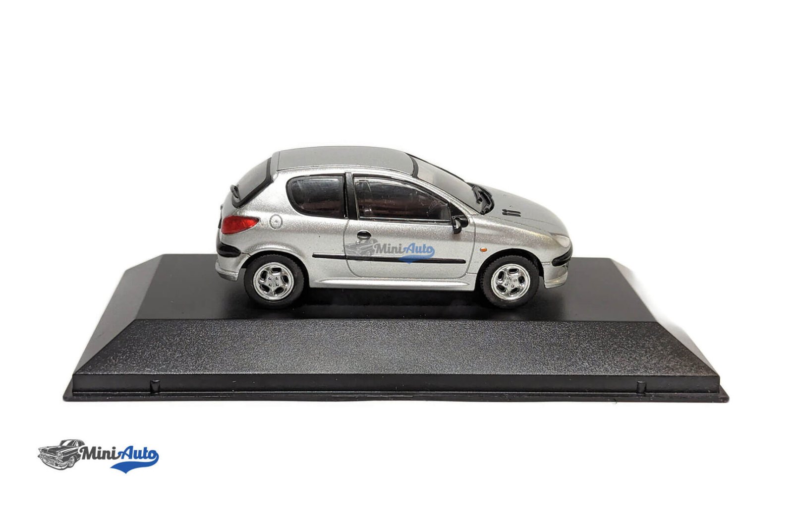 Peugeot 206 - 1999 - Silver - Image 3