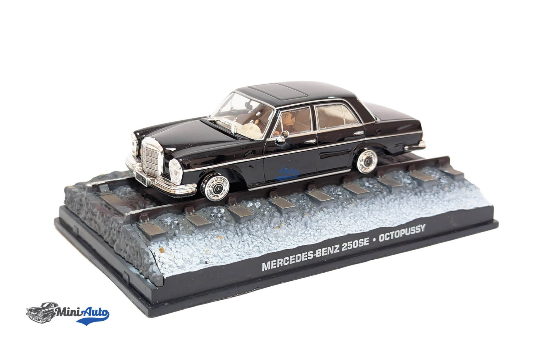 Mercedes 250SE (W108) James Bond 007 - Black - Image 4