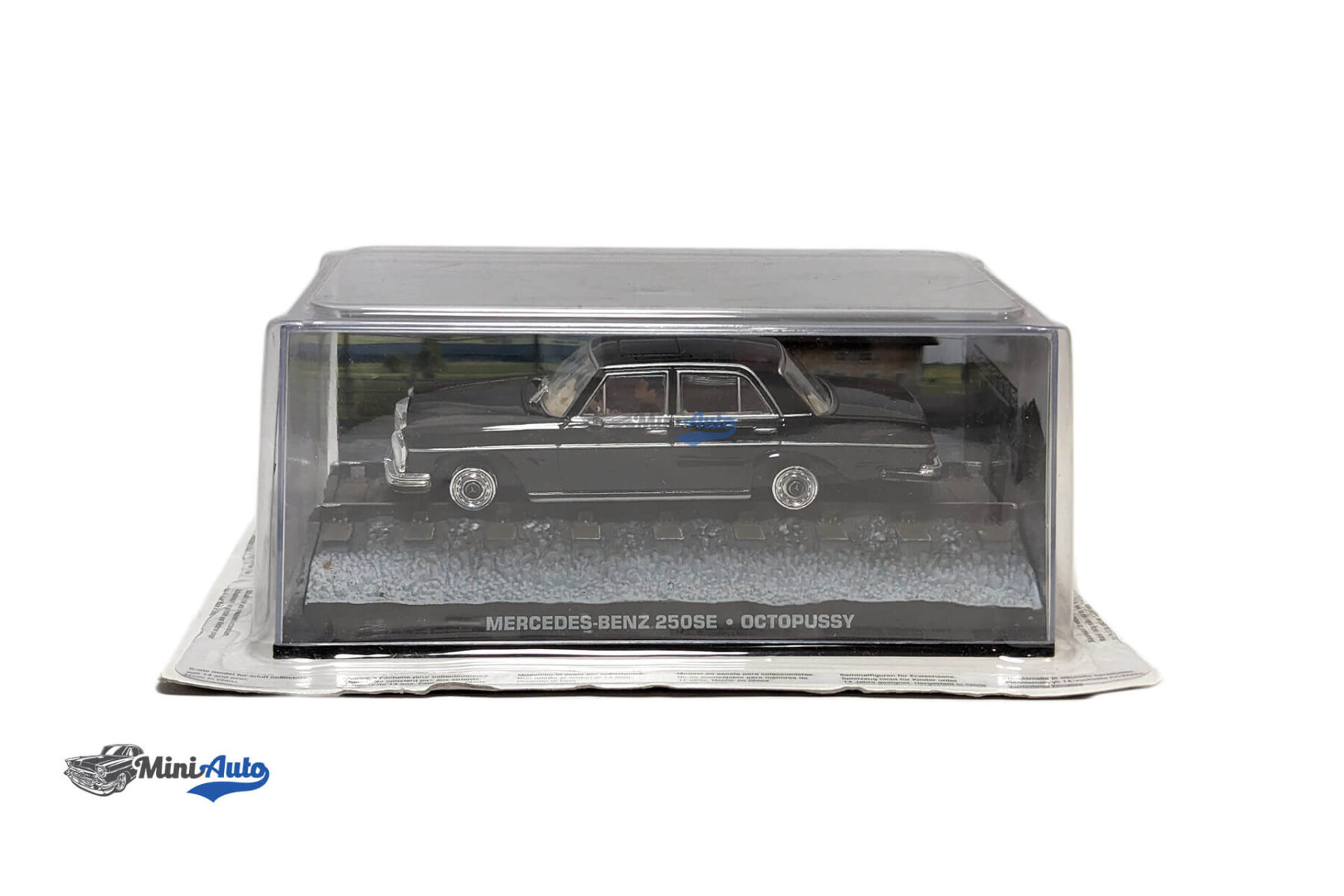 Mercedes 250SE (W108) James Bond 007 - Black - Image 7