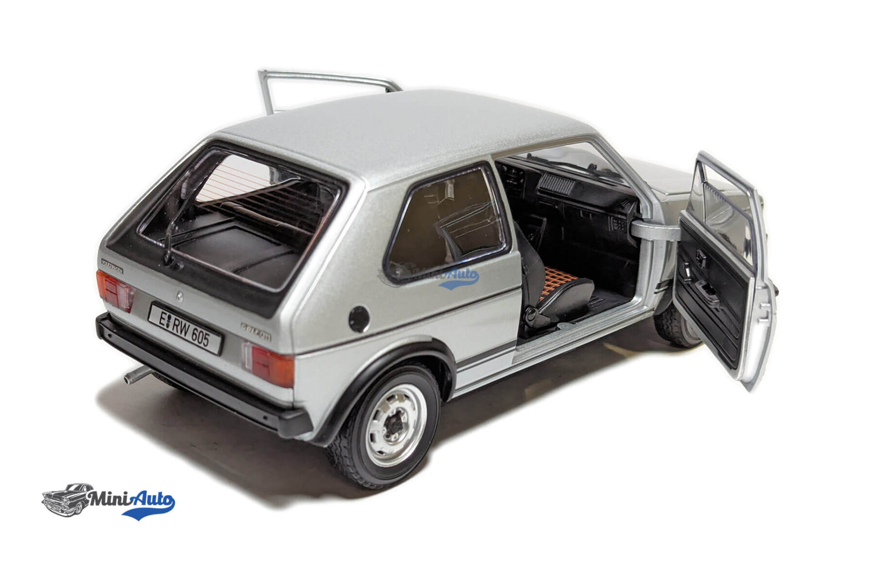Volkswagen Golf GTI - 1976 - Grey - Image 4
