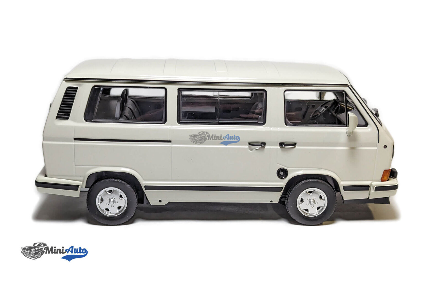 Volkswagen T3 Multivan Whitestar - White - Image 3