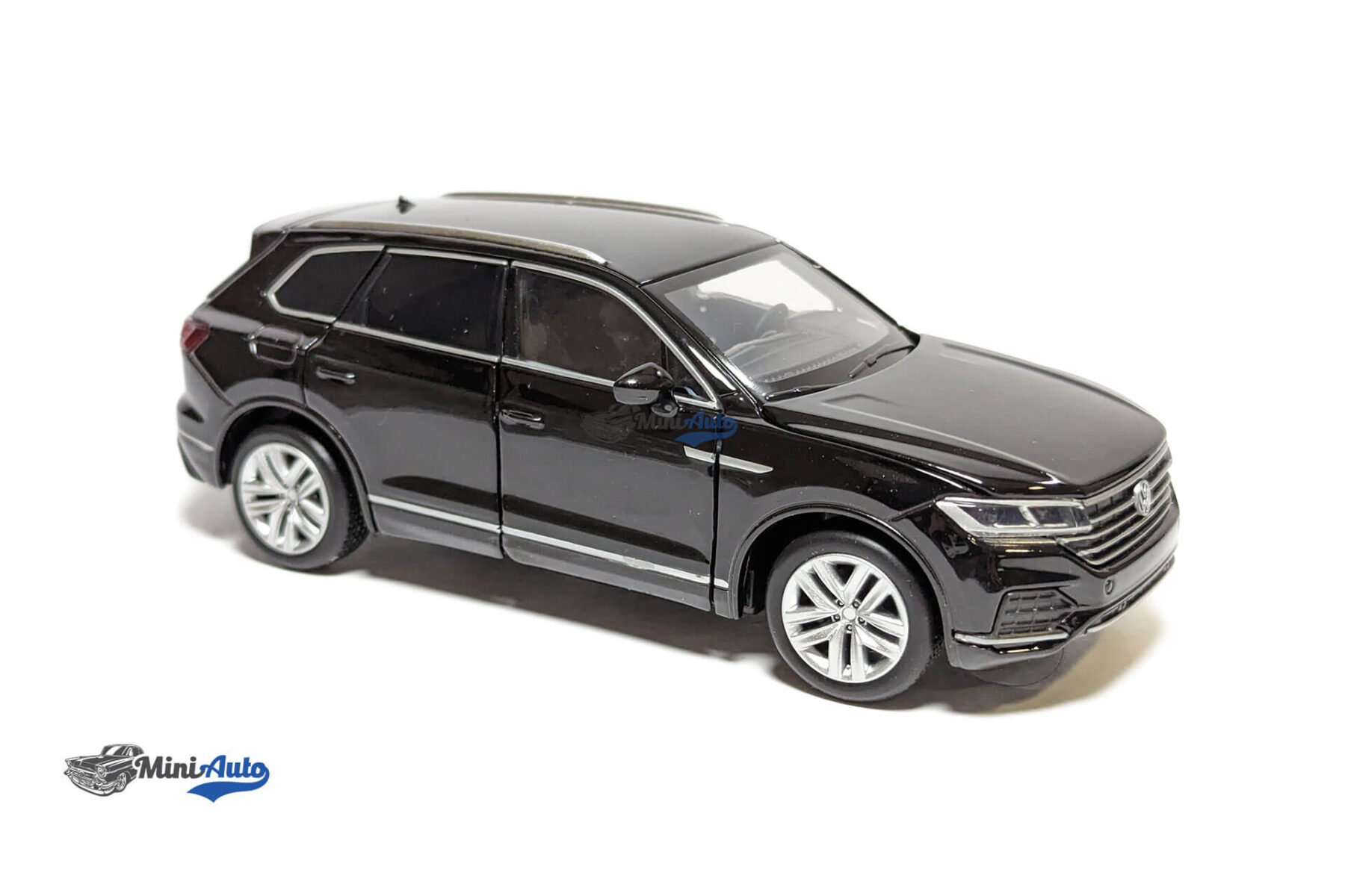 Volkswagen Touareg - 2017 - Black - Image 7