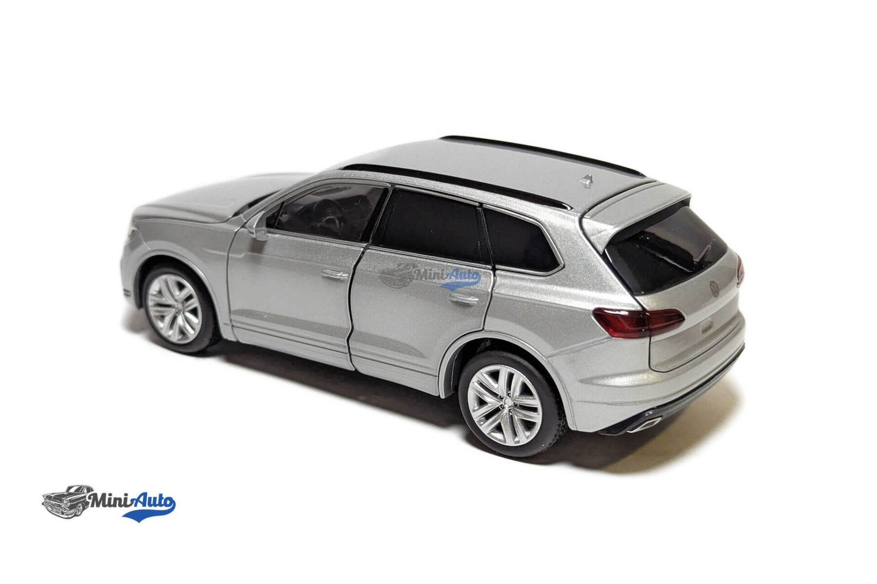 Volkswagen Touareg - 2017 - Gray - Image 9