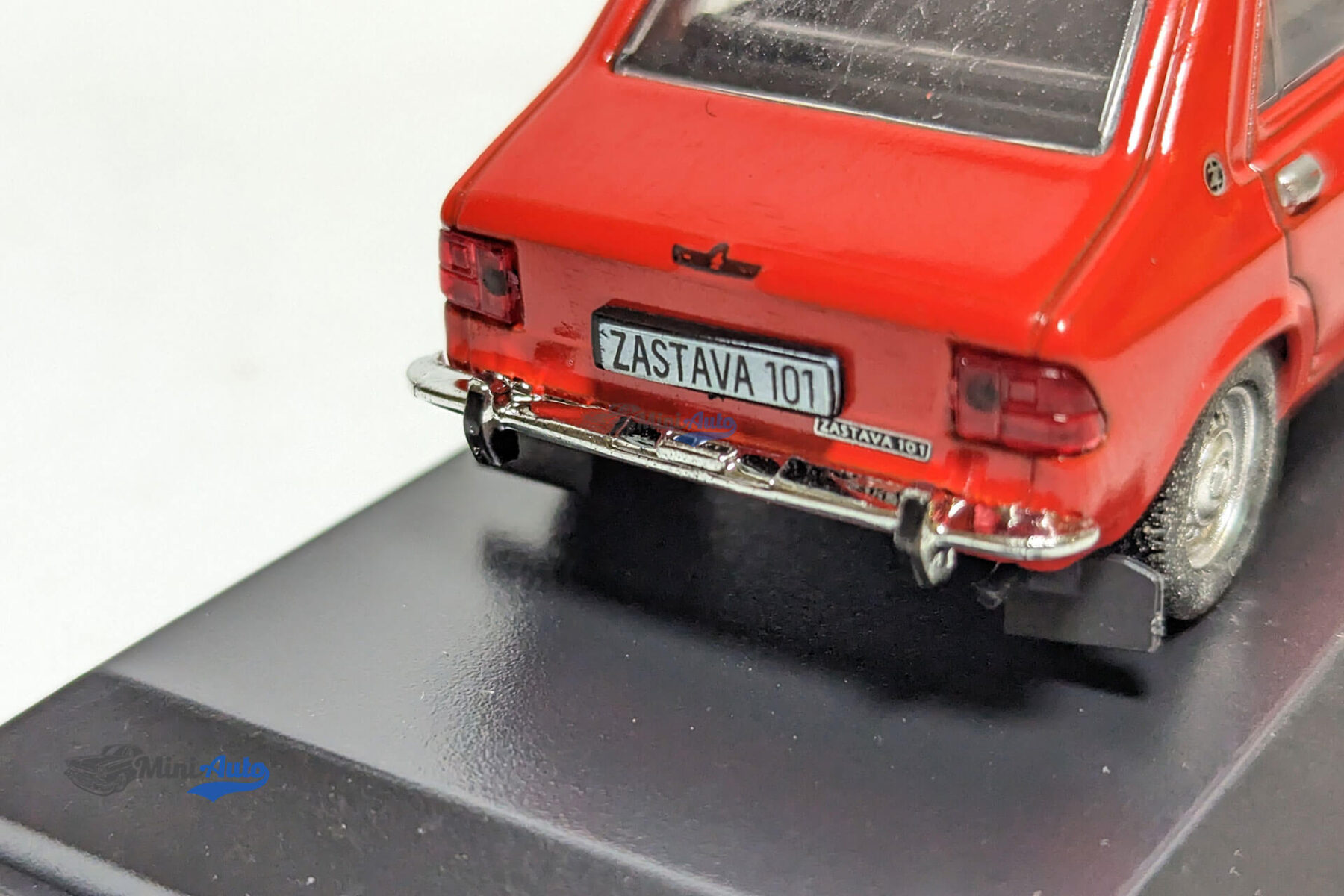 Zastava-101-–-1971-–-Red_7 Zastava 101 – 1971 – Red - Image 8