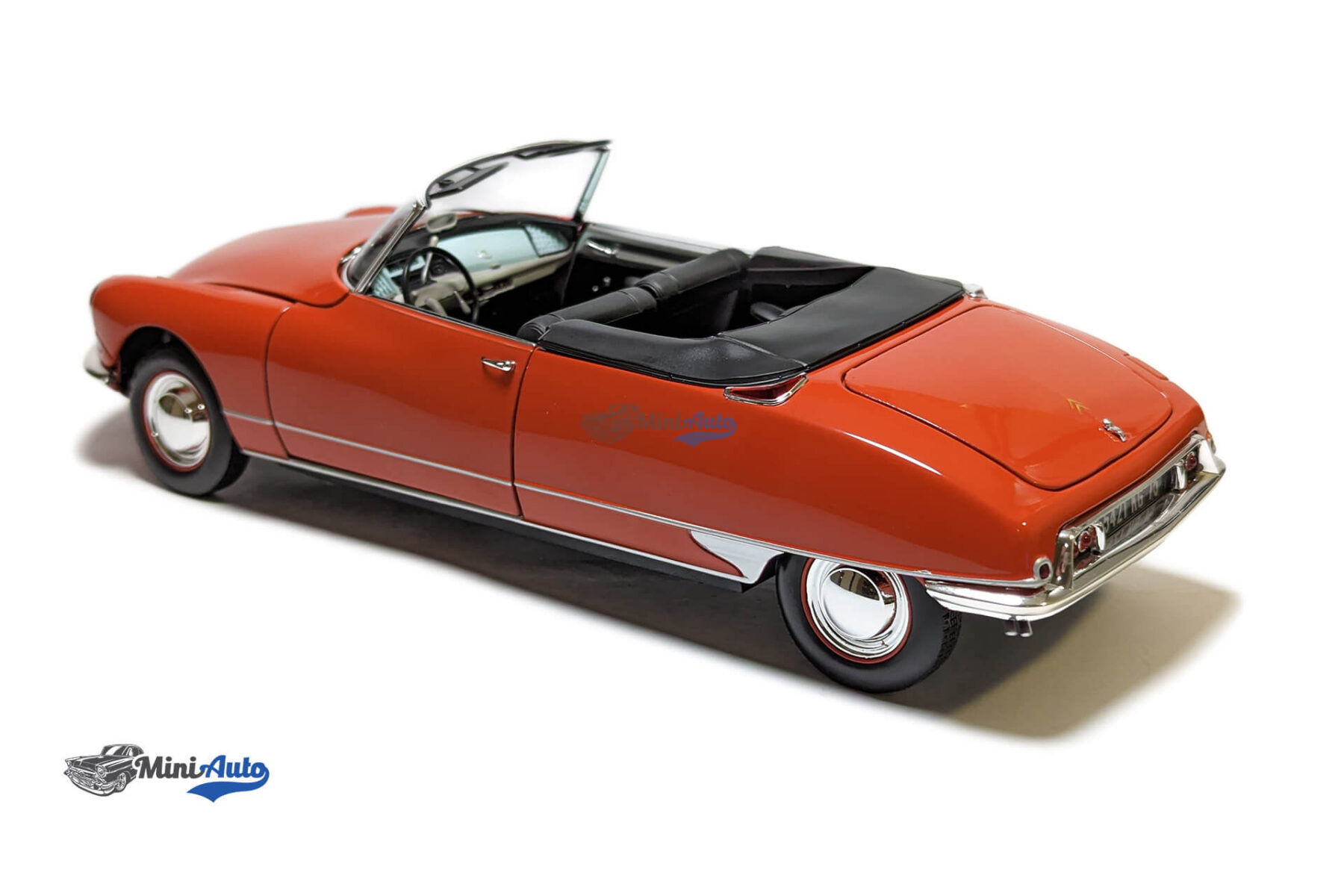 Citroen DS 19 Cabriolet  Corail - 1961 - Red - Image 9