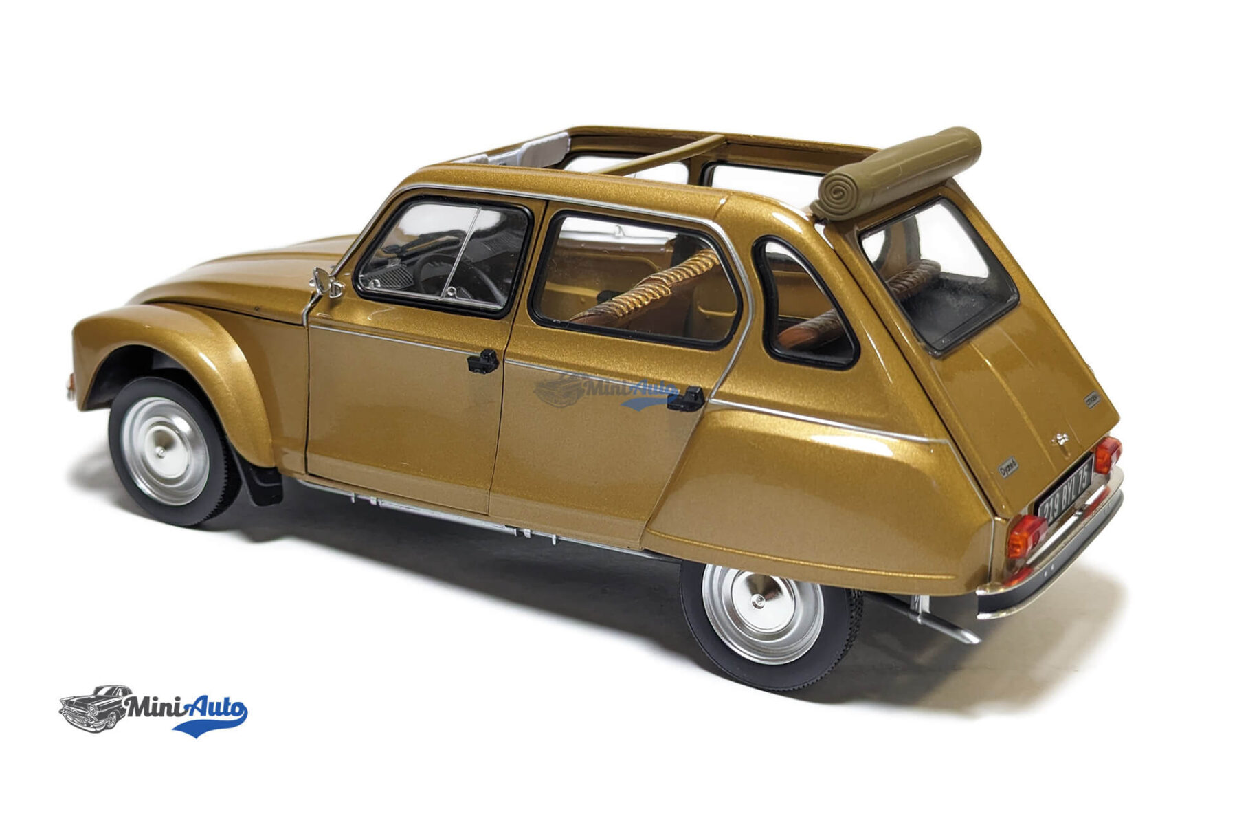 N181619---Citroën-Dyane-Opale-Beige-metalli---1978---Gold_5 Citroen Dyane - 1978 - Gold - Image 9