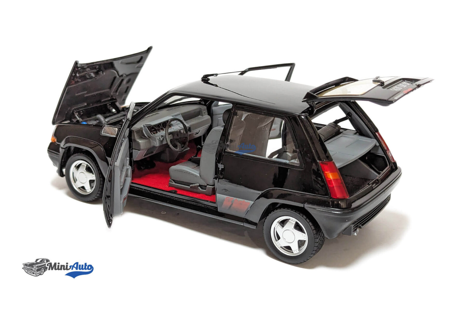 Renault SuperCinq GT Turbo - 1989 ‐ Black - Image 4