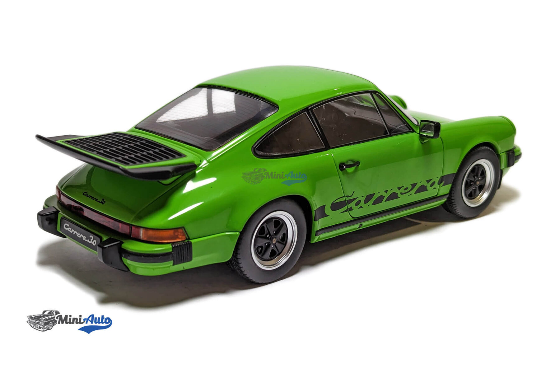 S1802603---Porsche-911-(930)-Carrera-3,2---1984---Green_6 Porsche 911 (930) Carrera 3,2 - 1984 - Image 8