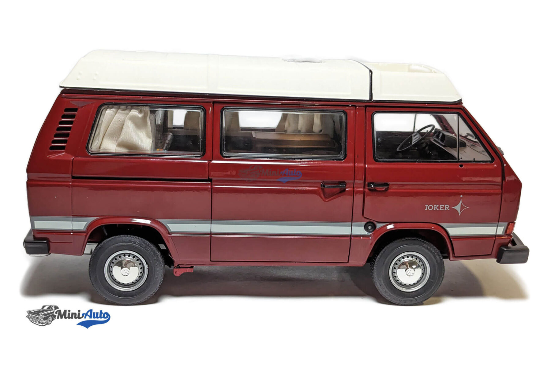 Volkswagen T3a Westfalia Joker with Folding Roof -  1983 - Red - Image 11