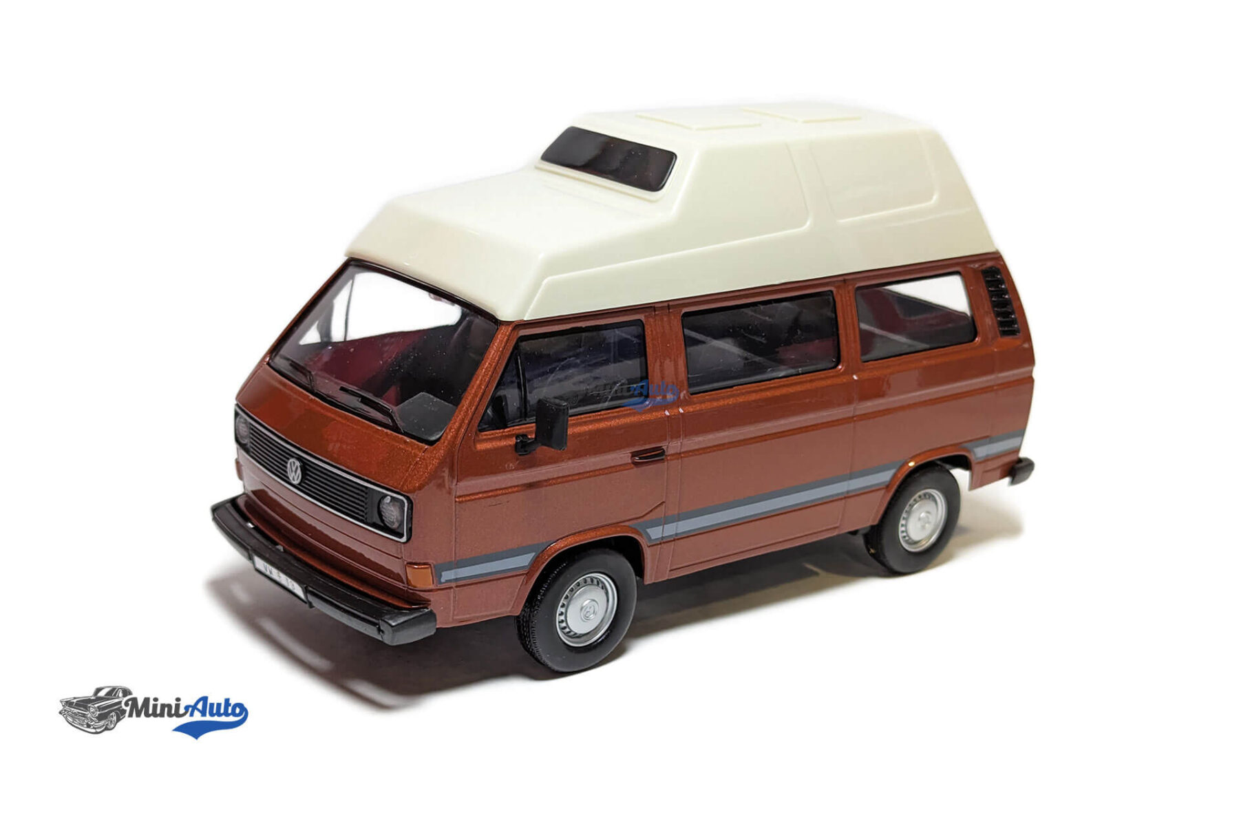Volkswagen Type 2 (T3) Camper Van - 1983 - Brown - Image 4