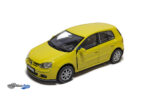 Volkswagen Golf V - 2005 - Yellow (1:34-1:39)