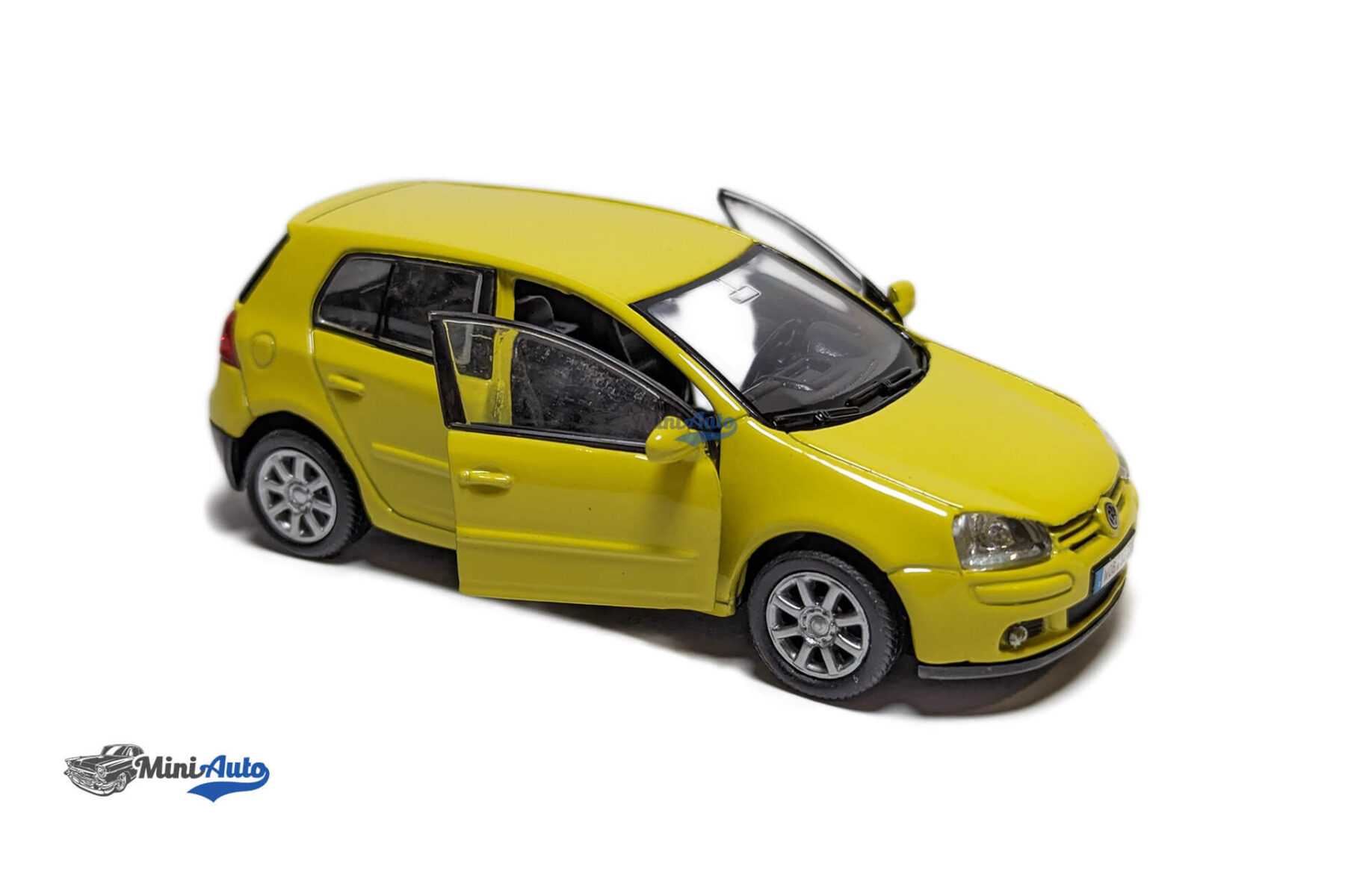 Volkswagen Golf V - 2005 - Yellow (1:34-1:39) - Image 3
