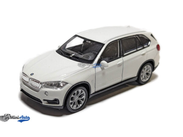BMW X5 - 2015 - White - 1:34-1:39
