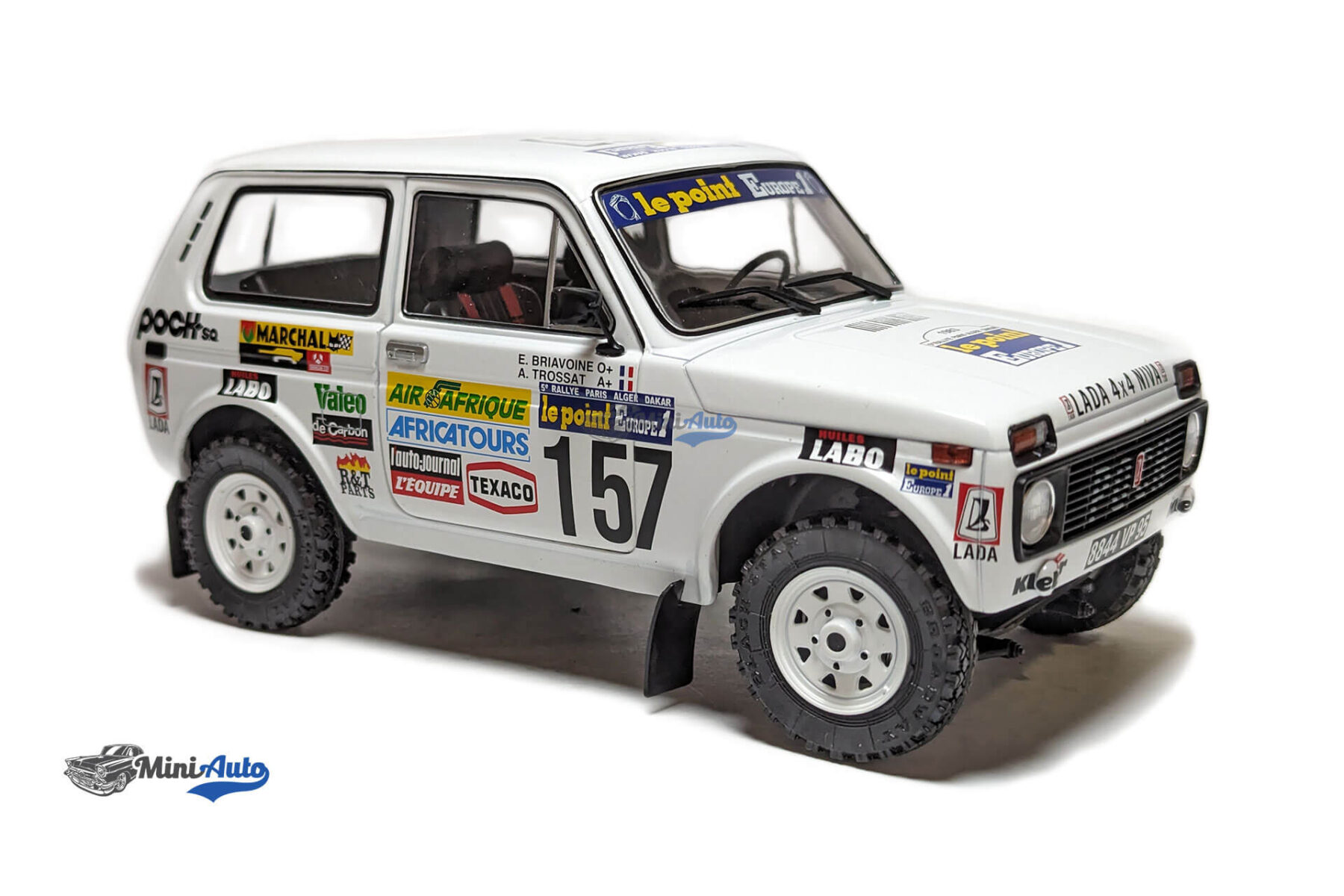 Lada Niva Paris Dakar #157 Trossat / Briavoine - 1983 - White - Image 7