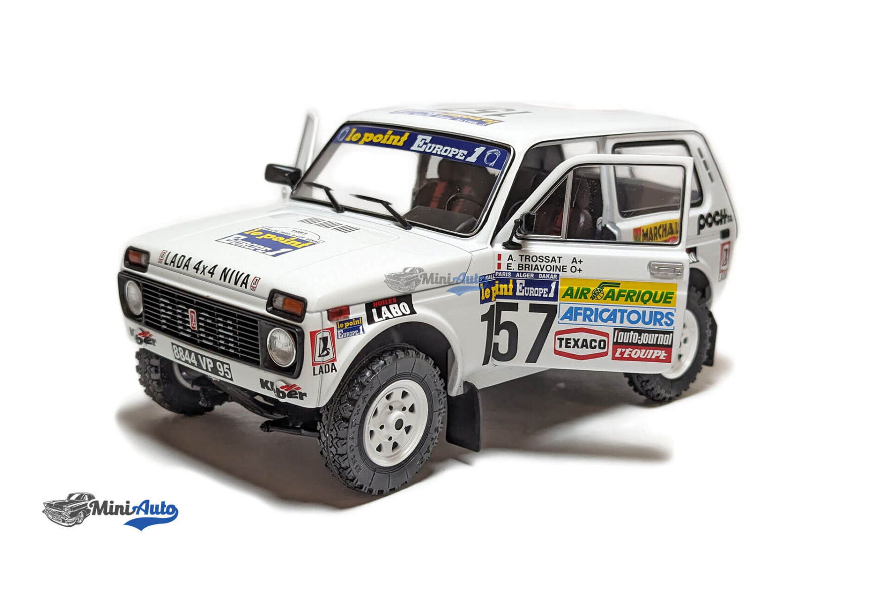 Lada Niva Paris Dakar #157 Trossat / Briavoine - 1983 - White - Image 2