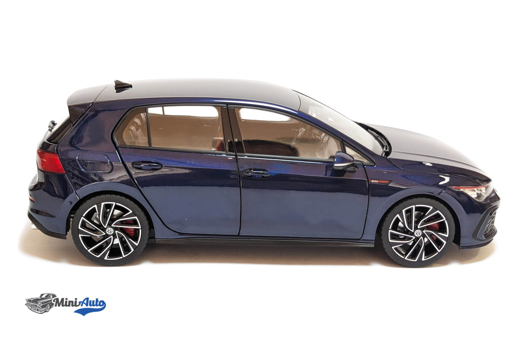 N188594---Volkswagen-Golf-GTI---2020---Blue-metallic_3 Volkswagen Golf GTI - 2020 - Blue - Image 11